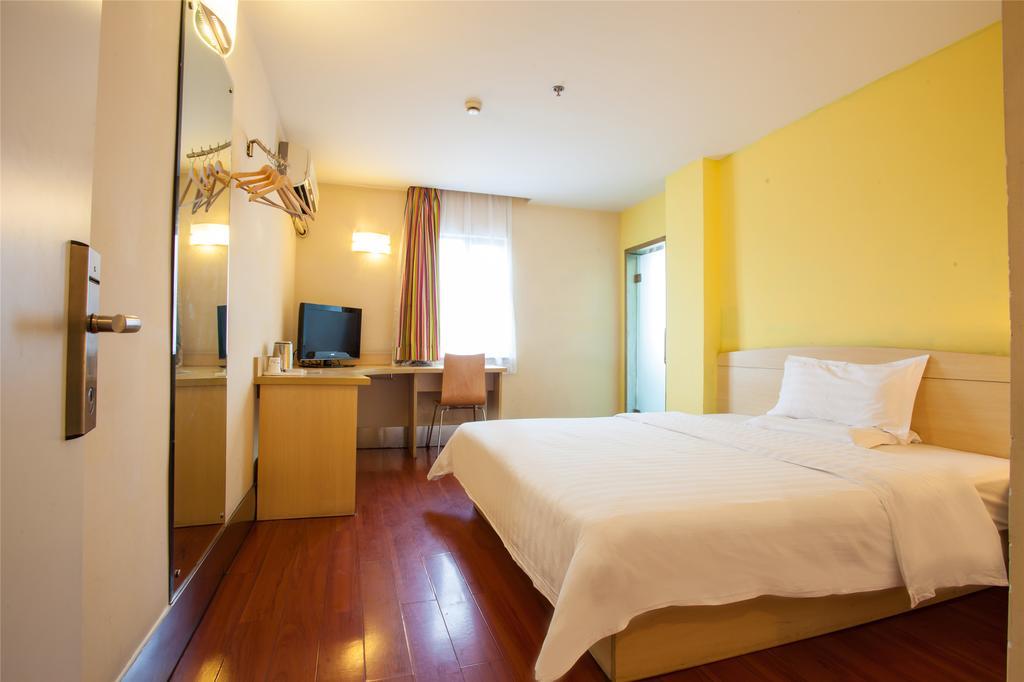 7Days Inn Luoyang Longmen Avenue Normal College Exterior photo