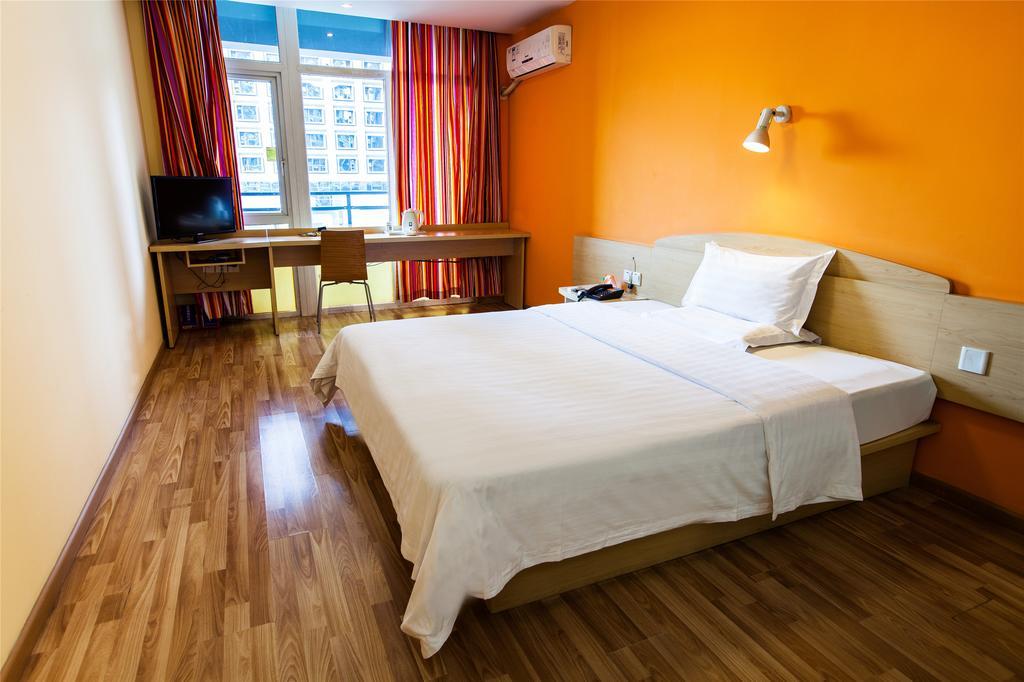 7Days Inn Luoyang Longmen Avenue Normal College Exterior photo