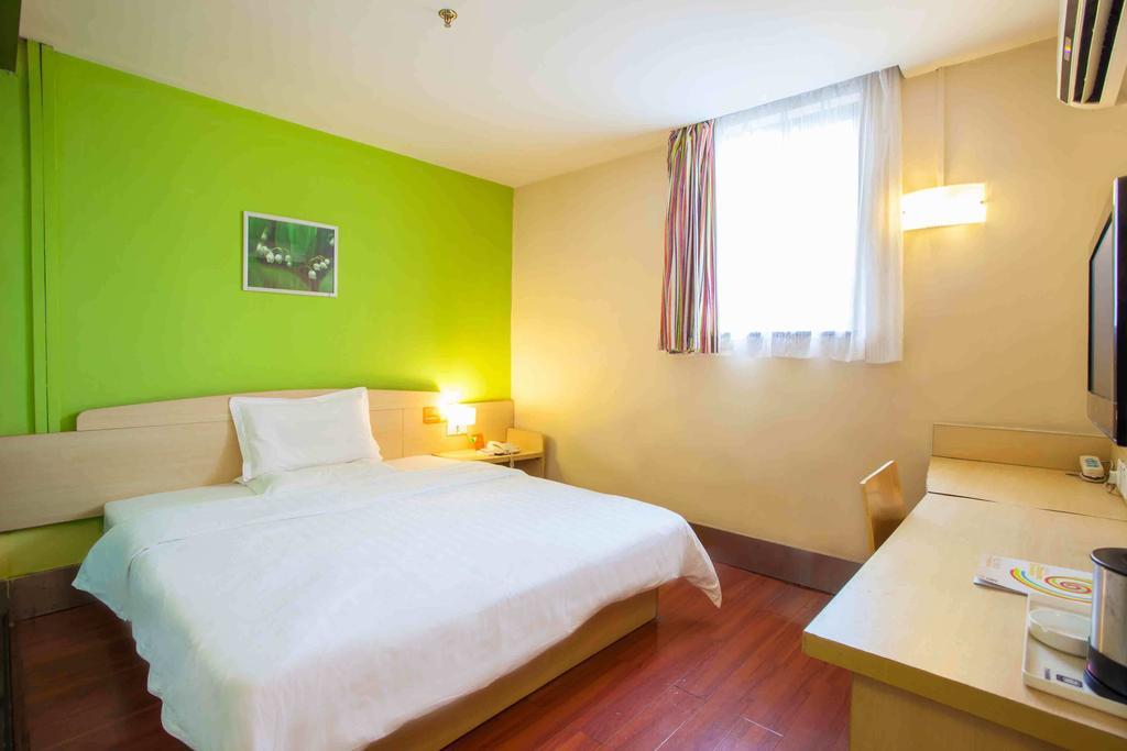 7Days Inn Luoyang Longmen Avenue Normal College Room photo